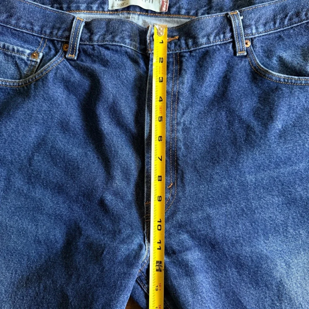 Levis 505 Regular Fit Jeans Mens 42x30 Medium Wash Blue Straight Leg Denim